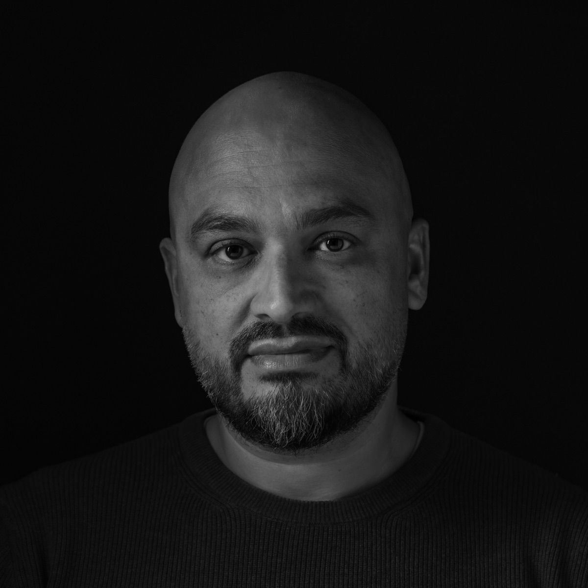 Portret van Raymond Sietaram